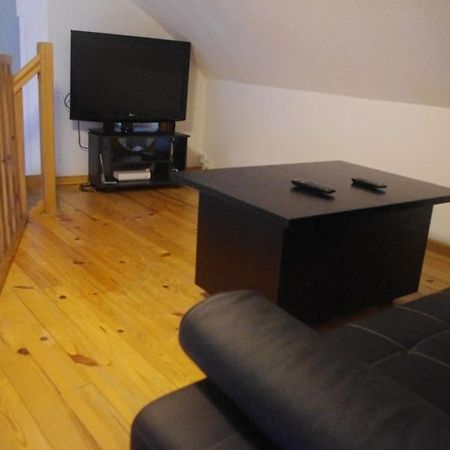 Appartement Rdc Dans Jolie Parc Arbore Beure Exterior foto