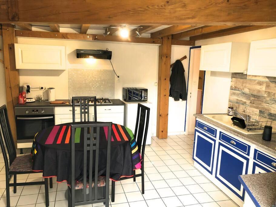 Appartement Rdc Dans Jolie Parc Arbore Beure Exterior foto
