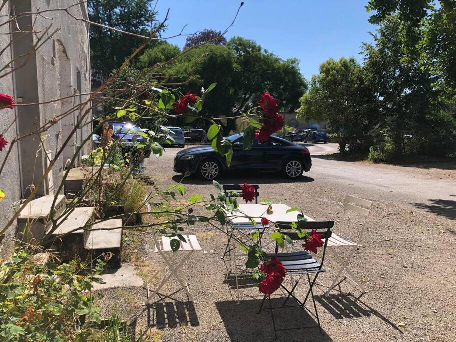Appartement Rdc Dans Jolie Parc Arbore Beure Exterior foto
